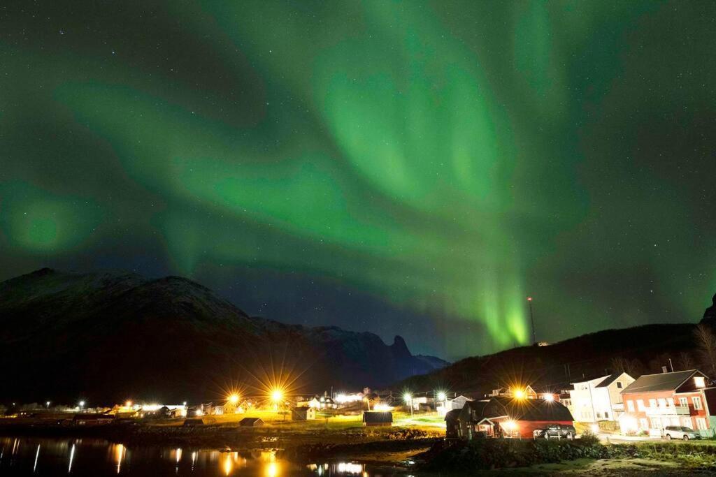 Charming House By The Sea, Lofoten! Laupstad Екстериор снимка